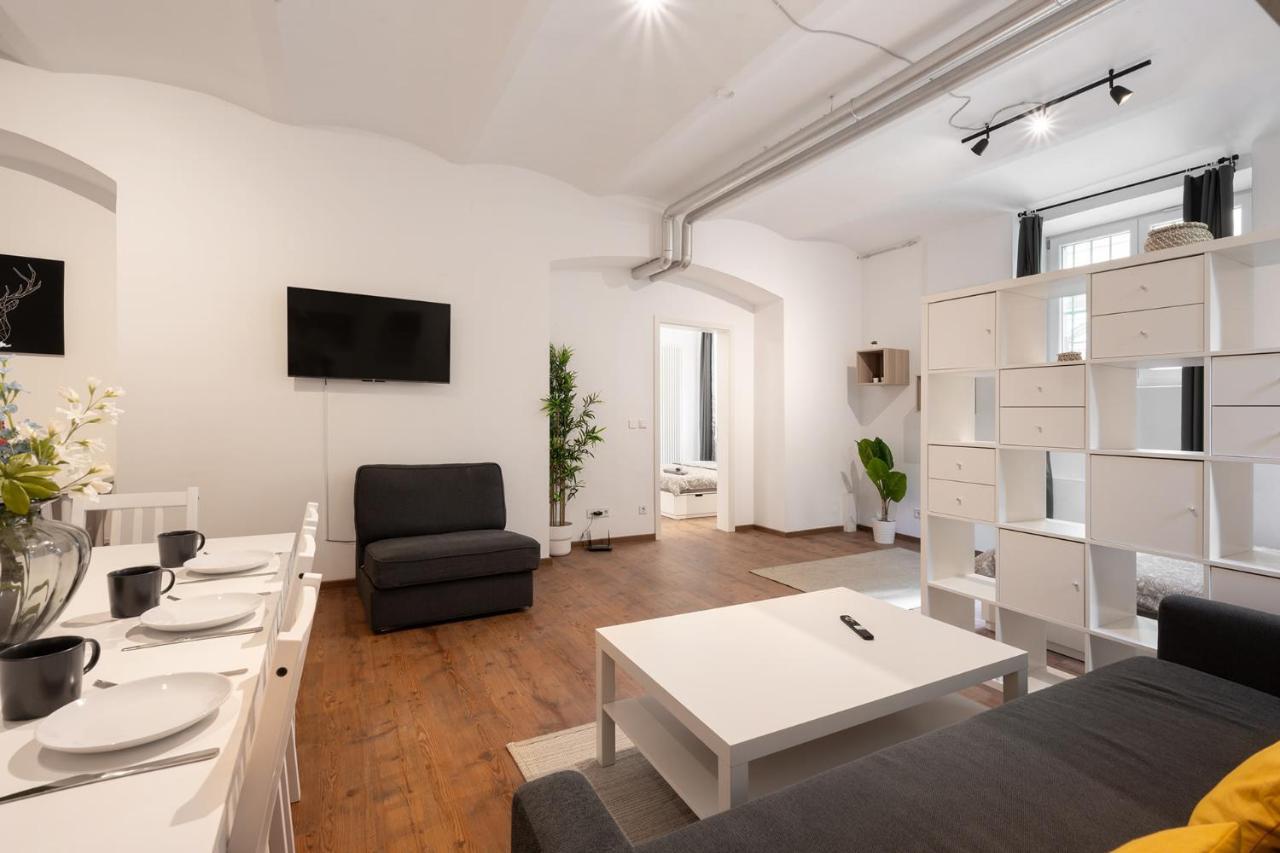 Munich City - Apartment 2 Bedroom With Great Kitchen エクステリア 写真